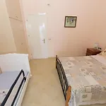 Analipsi House Afrodite Tatil Evi