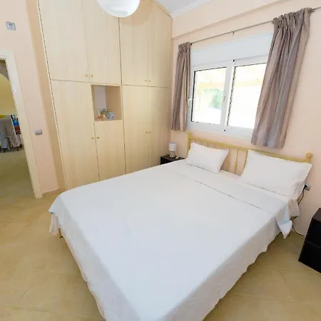 Analipsi House Afrodite Κάστρο