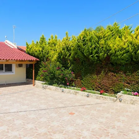 Holiday home Analipsi House Afrodite